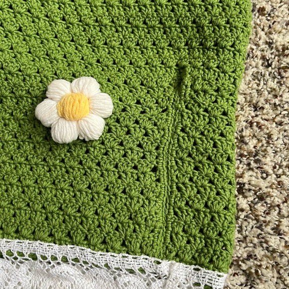 Myracle Handmade Daisy Crochet Three Piece Set - Picture 4 of 4